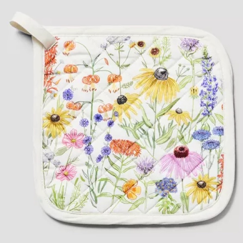 NWT Sur La Table Wildflower Pot Holder